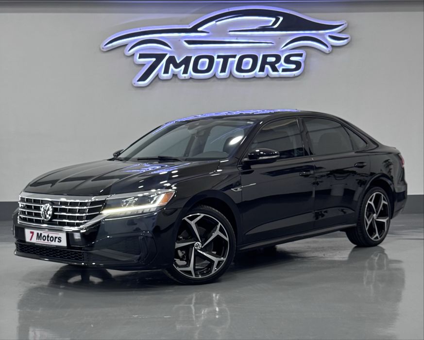 Volkswagen Passat 2.0  R-Line