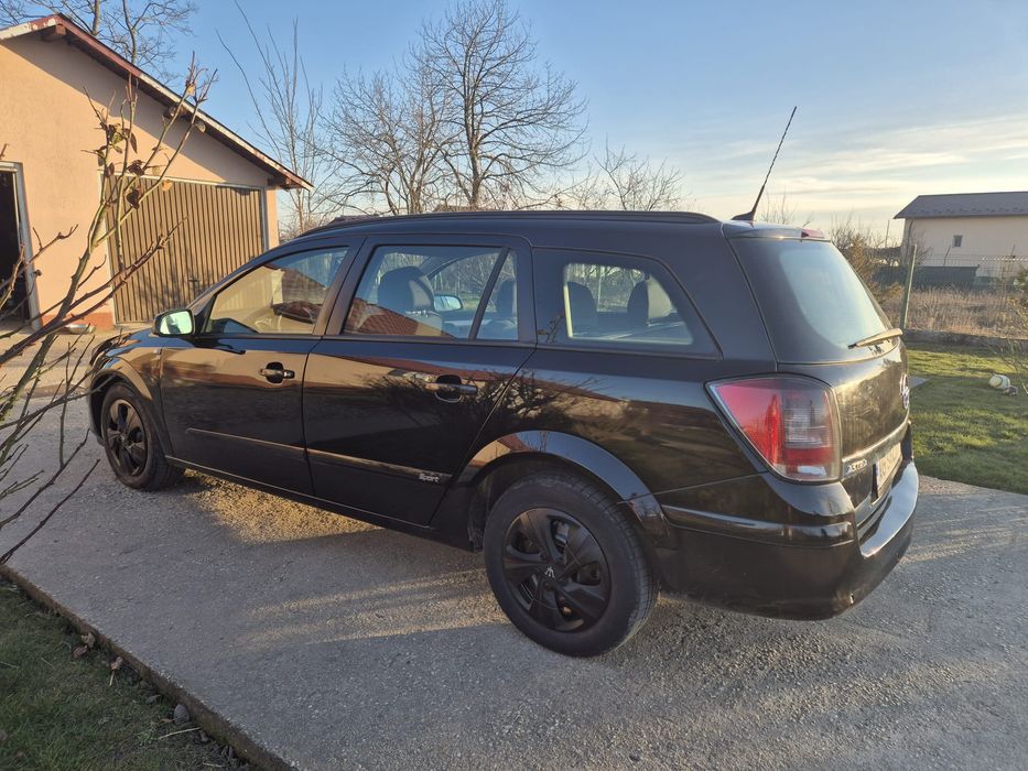 Vând Opel Astra H, diesel, 2009