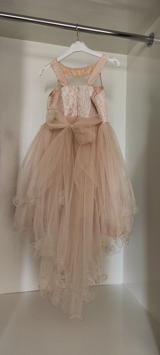 Нарядное платье для девочки