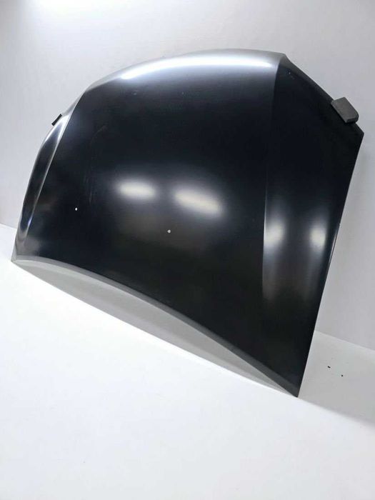 Капот На Renault Sandero / Logan