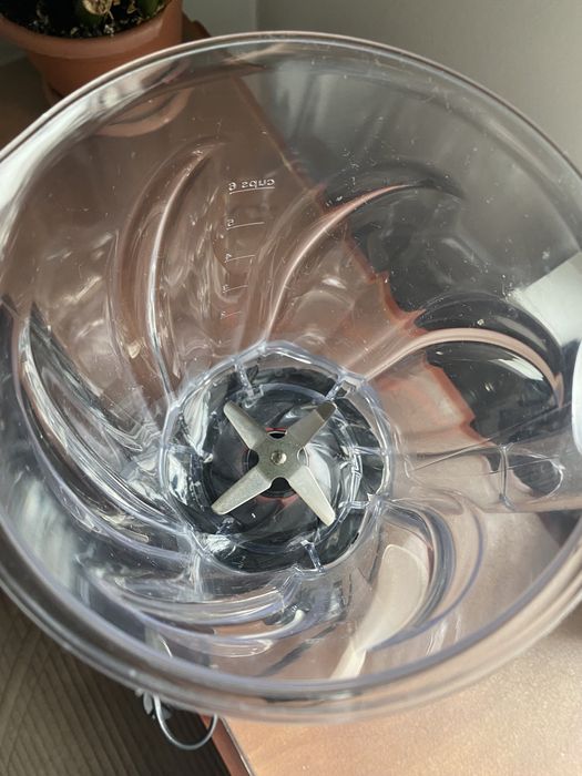 Продам блендер Bosch.