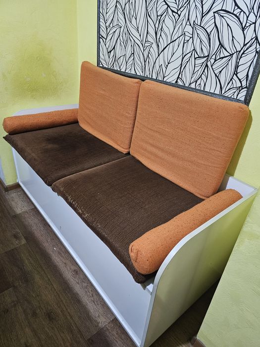 Спальный, кухонный гарнитур