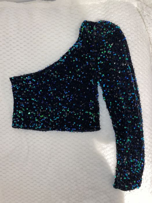 Top cu paiete, stare buna marimea S