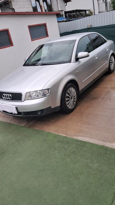 Vând Audi A4. 2004