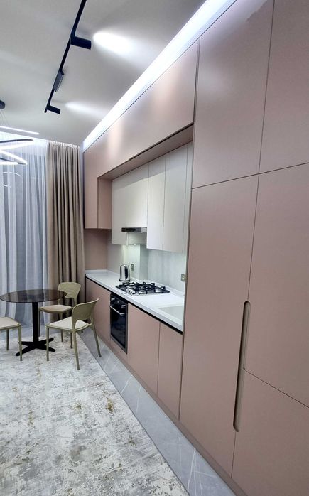 АРЕНДА Кв- Студия.   В центре   (1-ком)     Авторский Ремонт