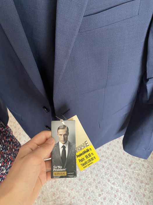 тёмно-синий костюм и брюки