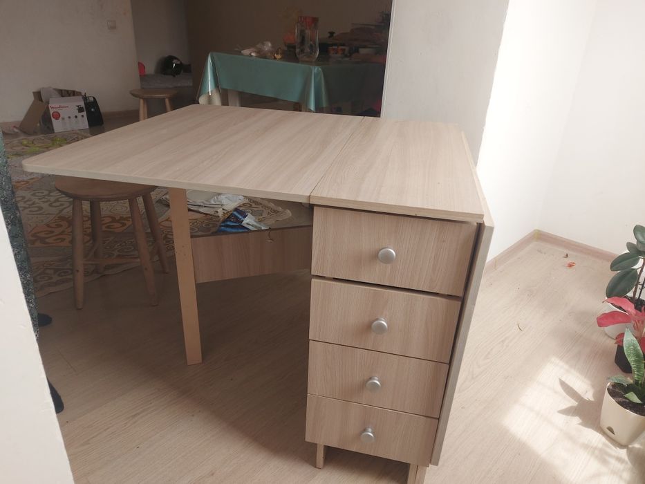 Срочно продам стол трансформер