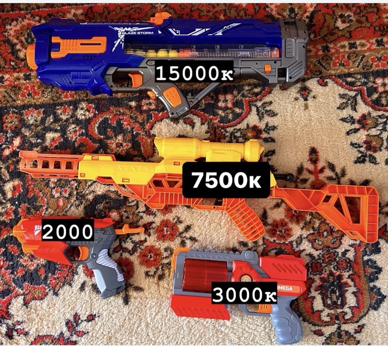 Продам игрушки пистолеты