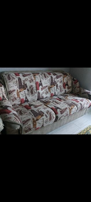 Продам диван в хорошем состоянии