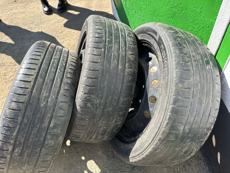 Продам резина на штампах