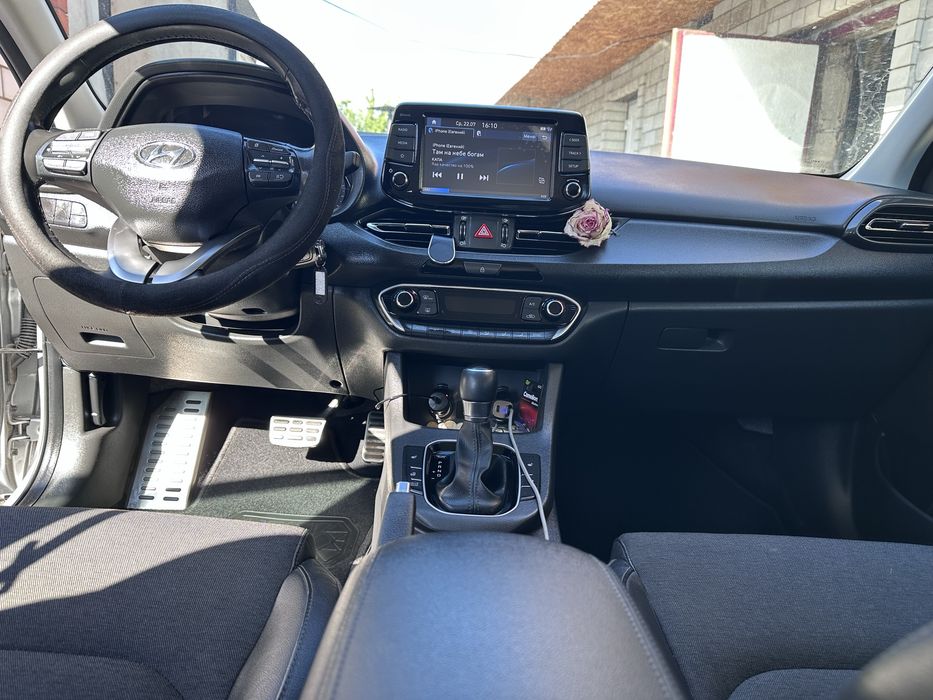 Hyundai i30 хендай