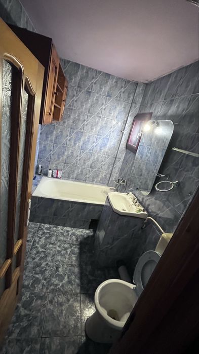 Inchiriez apartament dorohoi 60mp 2 dormitoare