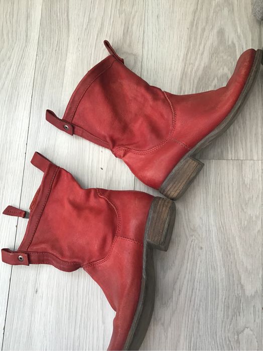 Боти естествена кожа 37