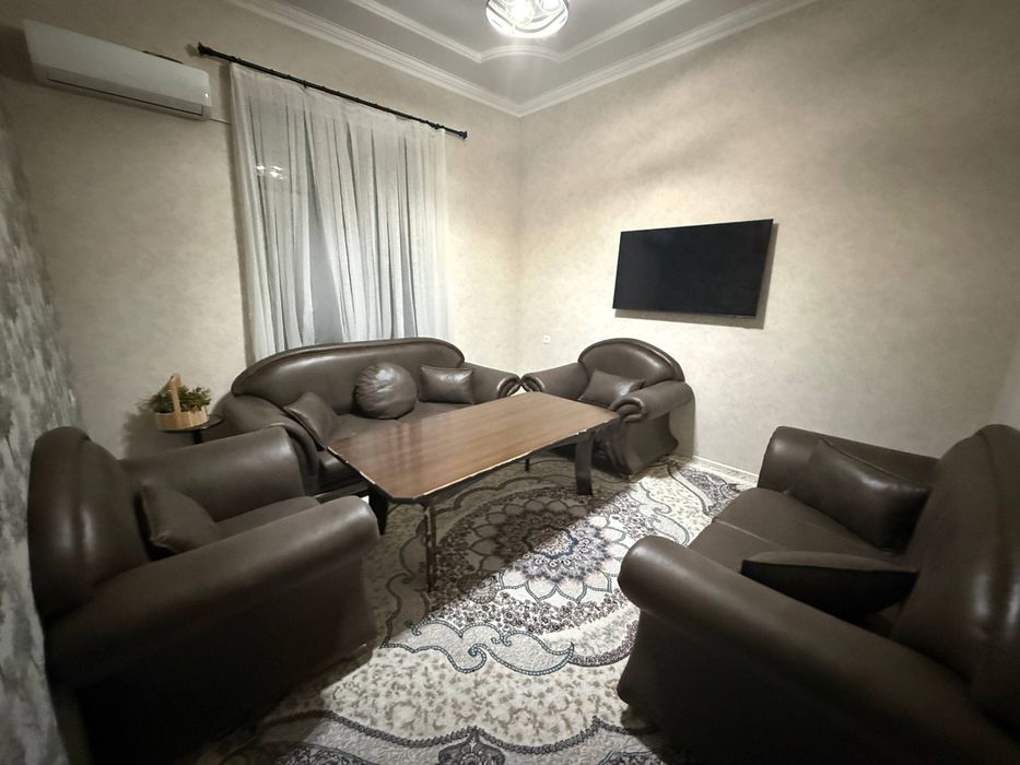 Мягкая мебель для гостиной комнаты