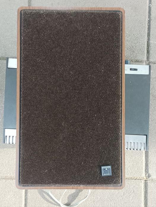 Професионални колони с усилвател GRUNDIG, SUPER HIFI Box 550.
