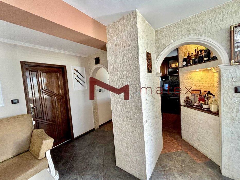 Продава се Тристаен апартамент в Варна, Колхозен пазар - 98 кв.м за 885 €/кв.м - Снимка #11