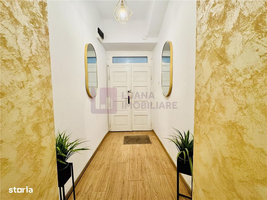 Doua apartamente de vanzare | Ultracentral | Renovate | Curte 100 mp |