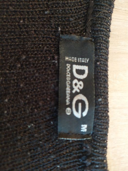 Продам пуловер унисекс Дольче и Габбана.