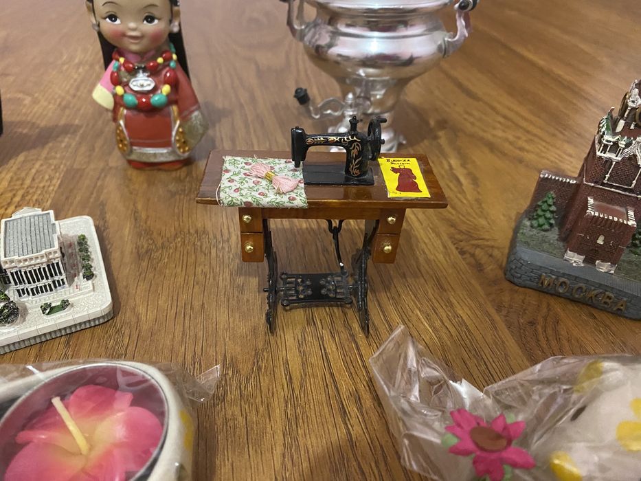 Сувениры различные