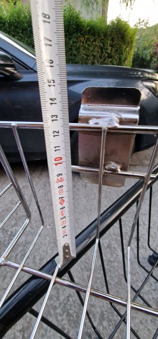 Vand cosuri pentru panouri slatwall