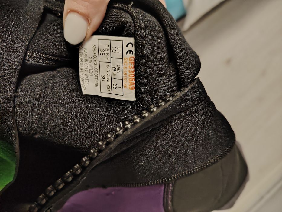 Неопренов костюм С и М размер