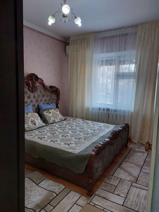 Сдам 3 комнатную в Мирабадском районе