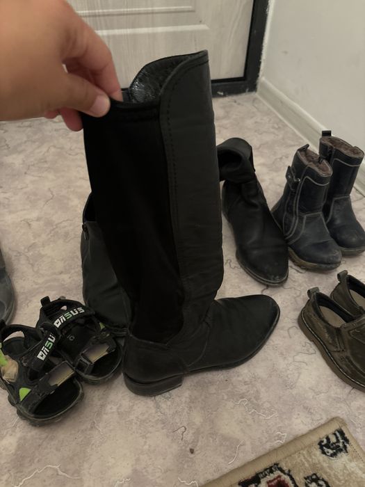 Аяқ киімдерді тегін беремін