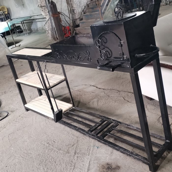 Продам мангалы 4 штуки