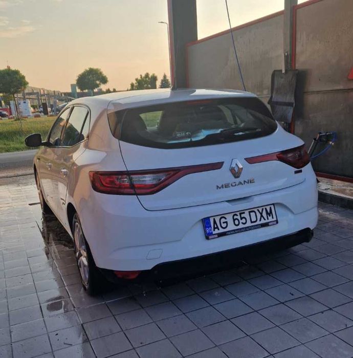 RENAULT Megane 2018 — imagine 2