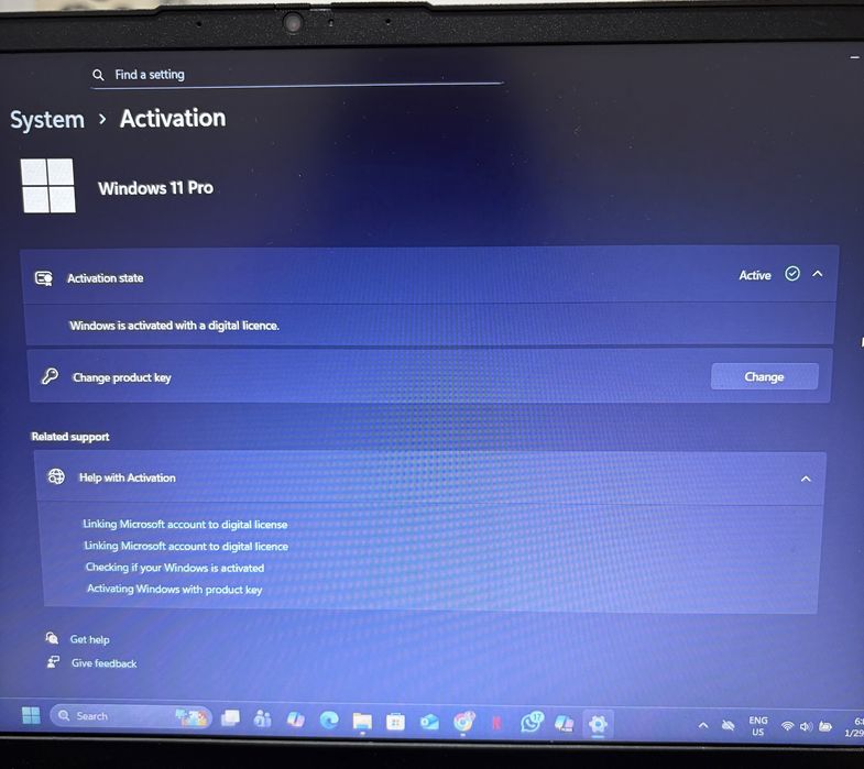 Laptop Lenovo V15 G2 ITL cu procesor Intel Core I5