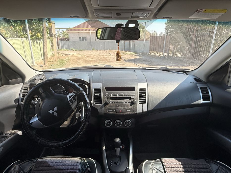 Mitsubishi outlander XL 2008