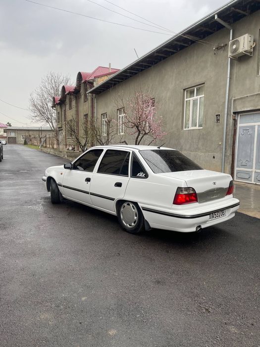 Nexia 1 dons 1.5 sotiladi