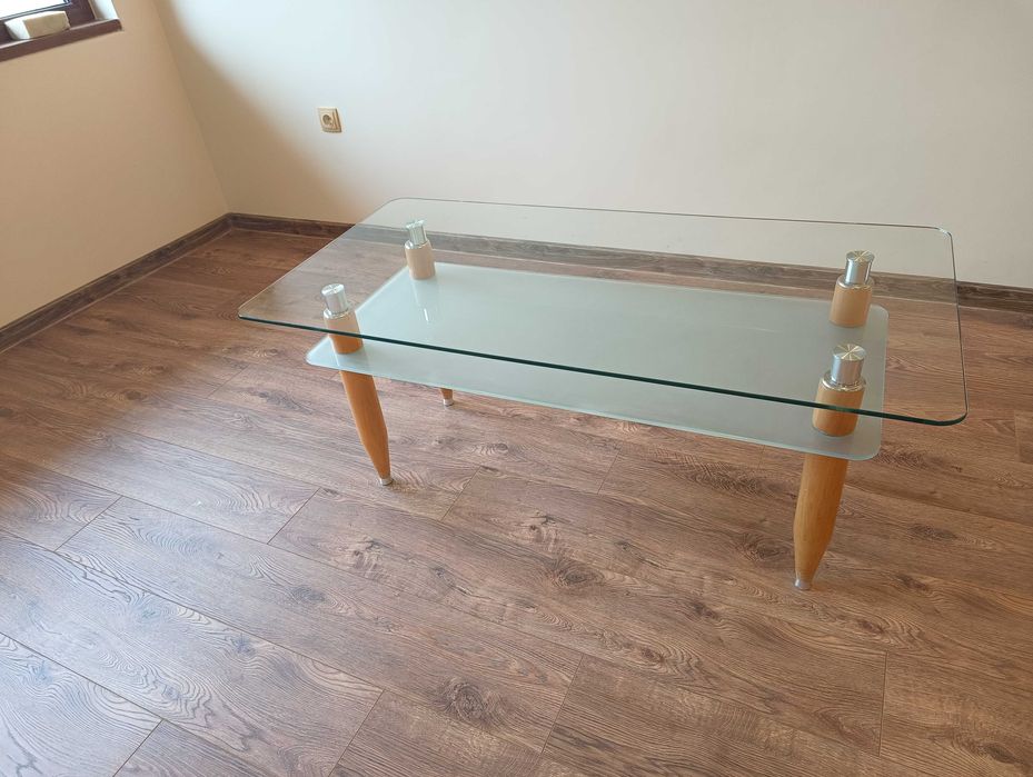 Холна маса стъклена