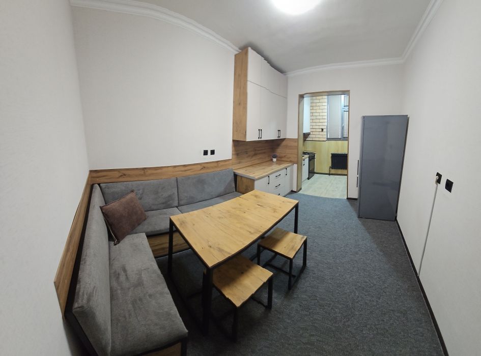 Ижарага 4хонали квартира берилади. Сергели 10 новостройка