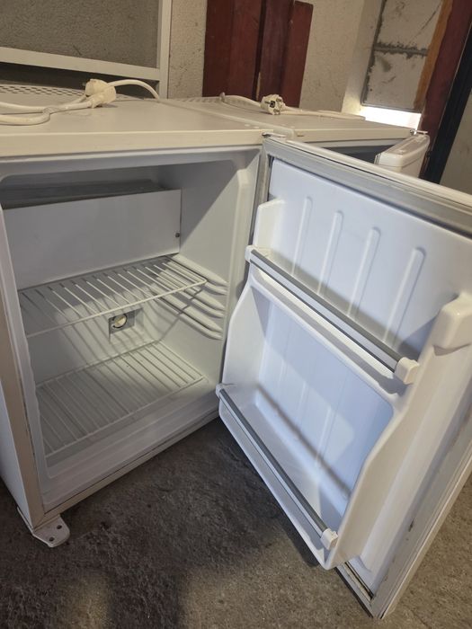 Минибар хладилник