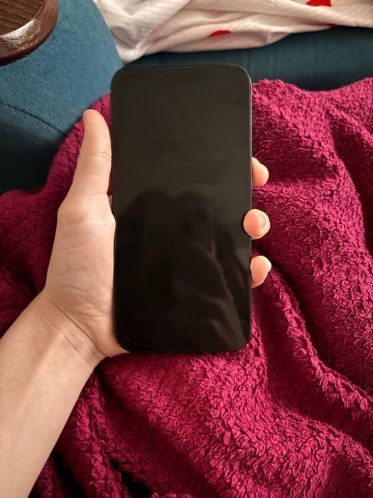 Продам айфон 14 в хорошем состоянии