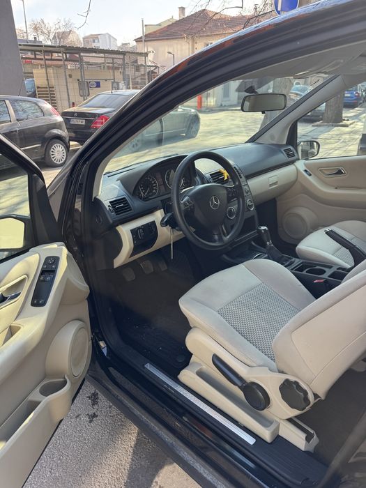 Mercedes A150 benzin