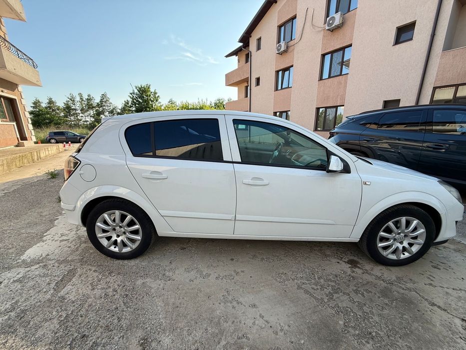 Opel Astra H 2009
