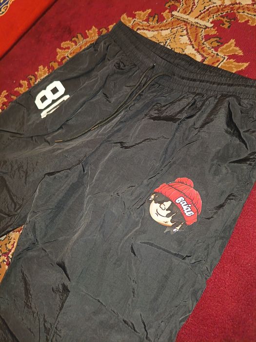 Продам стильные джоггеры в стиле Y2K