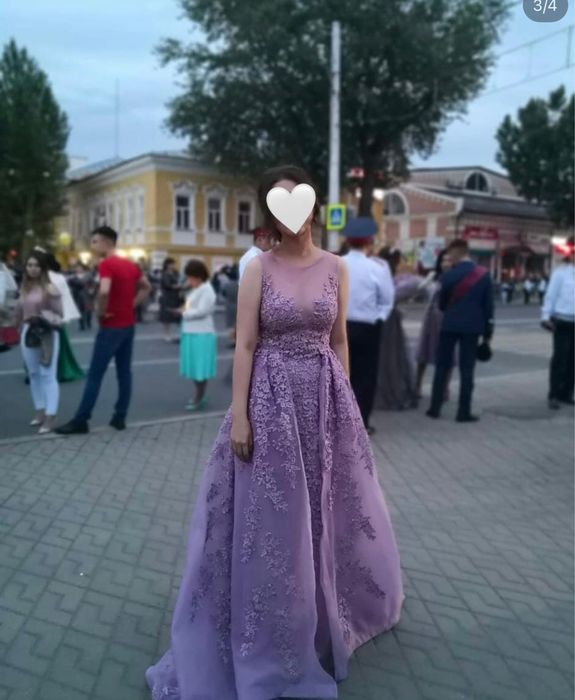 Вечерные платья