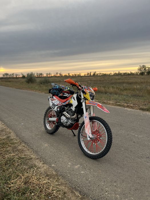 ПРОДАМ ЭНДУРО МОТОЦИКЛ ПИСАТЬ ВВАТСАП !!! ……………………………………………………………………..