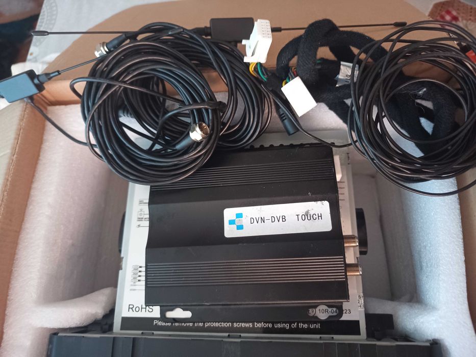 Мултимедия Dyinavin6 WinCE за Мерцедес ML164/GL164