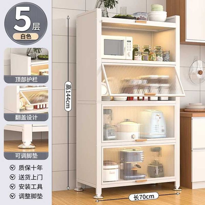 Стильные стеллажи и полки для гостиной из металла