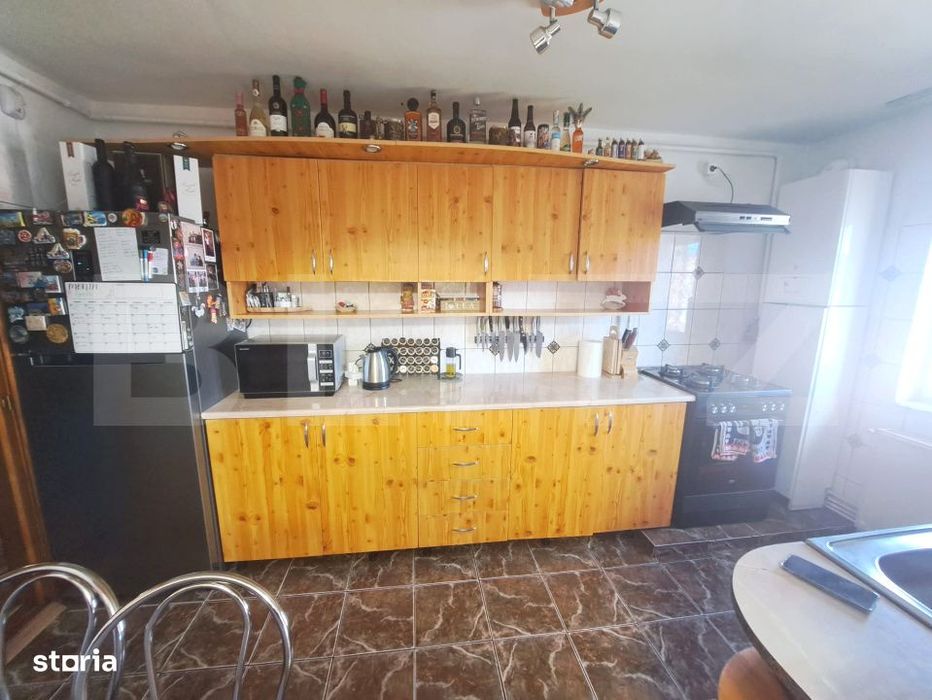 Apartament 3 camere, decomandat, 79 mp, complet renovat, Astra