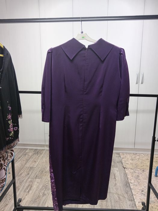 Продам платье фиолетовое