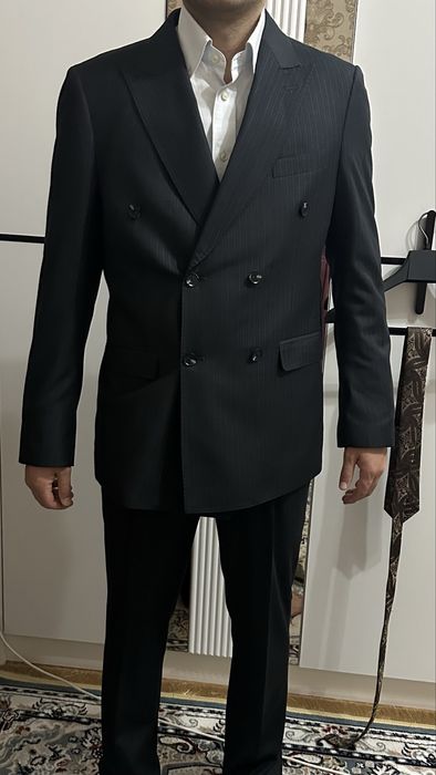 Костюм от бренда SHOQAN