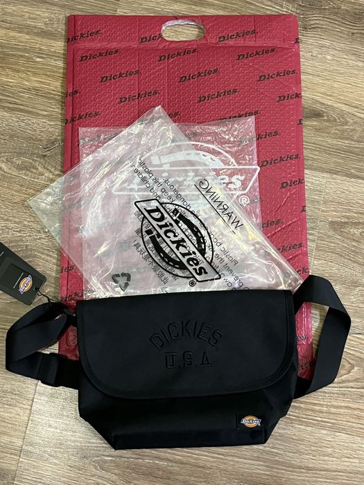 Продам сумку Dickies