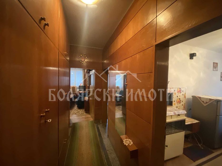 Продава се Тристаен апартамент в Велико Търново, Център - 138 кв.м за 1120 €/кв.м - Снимка #5