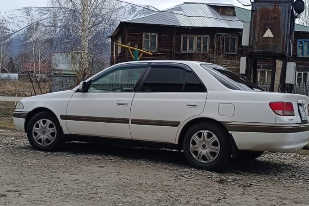 Продам Тойота Карина 96 год