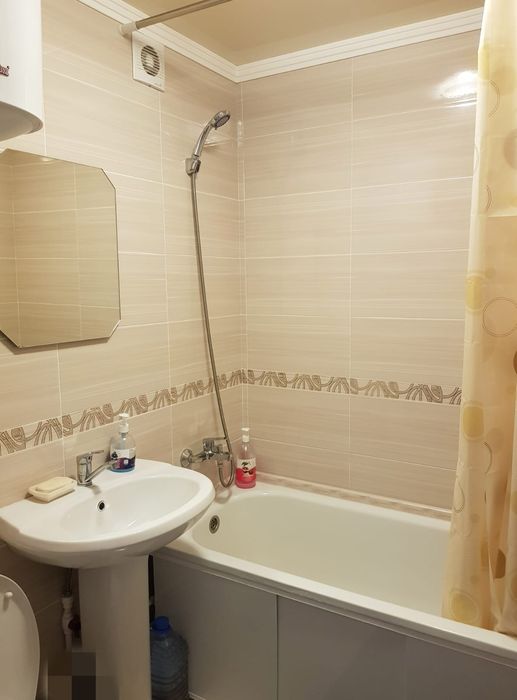 Абдирова 1комн. Свежая. Чеки. Документы